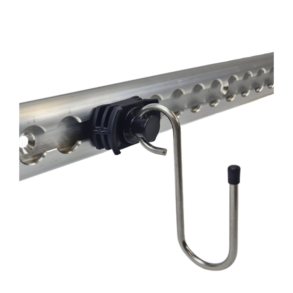 KERL Butler Slide ophanghaak bevestigd in een aluminium airlinerail