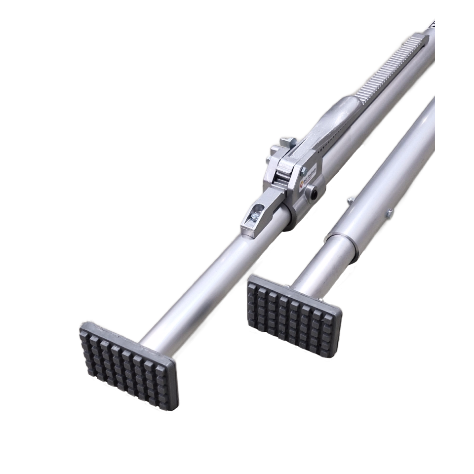 Uiteinden van een aluminium cargokeeper HD met zwarte rubberen drukvoeten en een zilverkleurig verstelmechanisme.