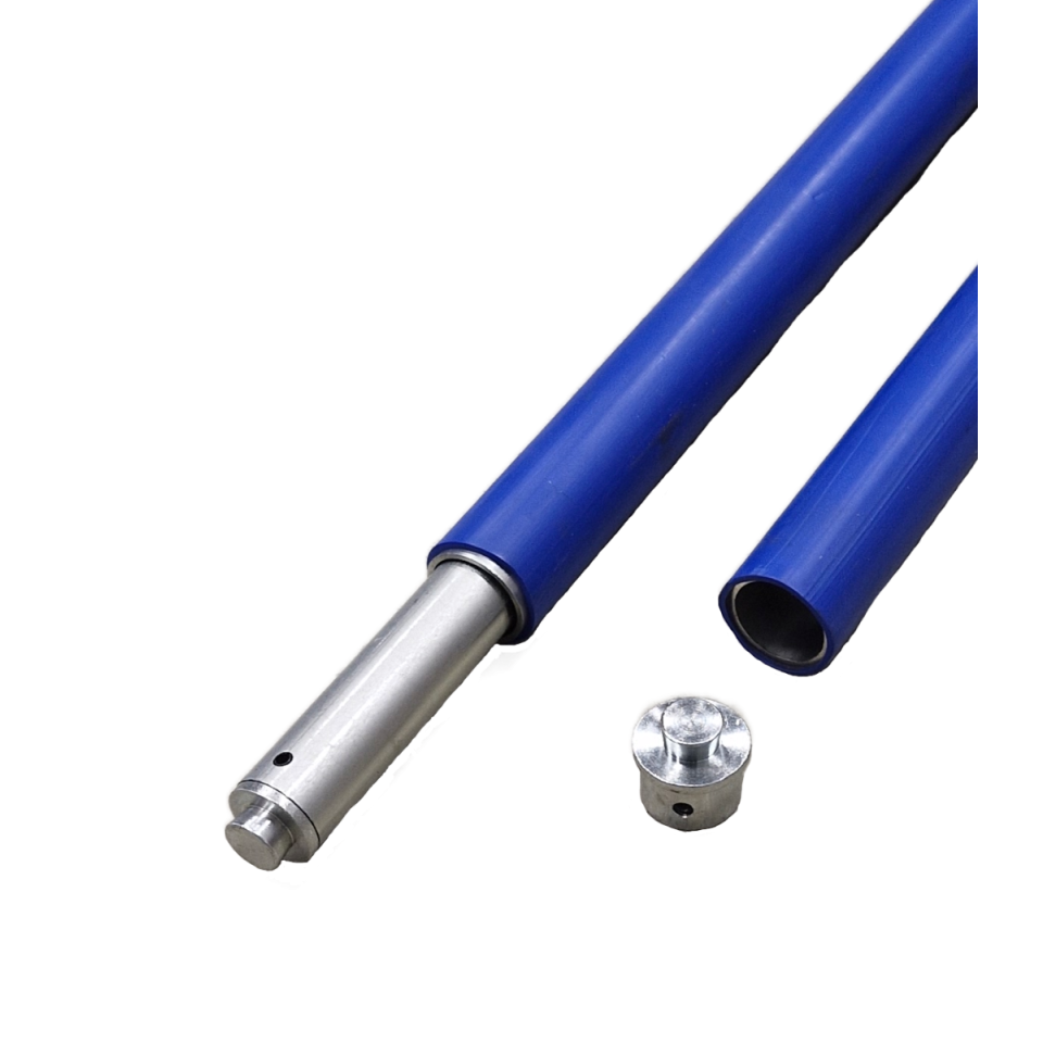 Uiteinden van een stalen telescoopstang met blauwe ommanteling, diameter 36 mm, zilverkleurige binnenbuis en losse metalen eindplug.